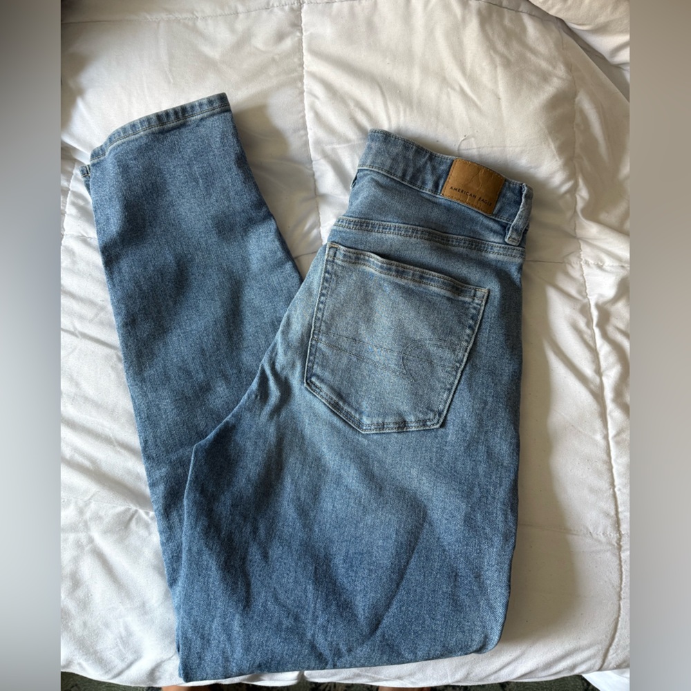 American Eagle Outfitters Light Blue Mom Jeans